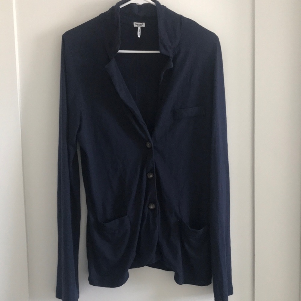 Splendid button cardigan, good condition.